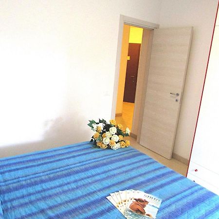Isi Apartment Бибионе Екстериор снимка